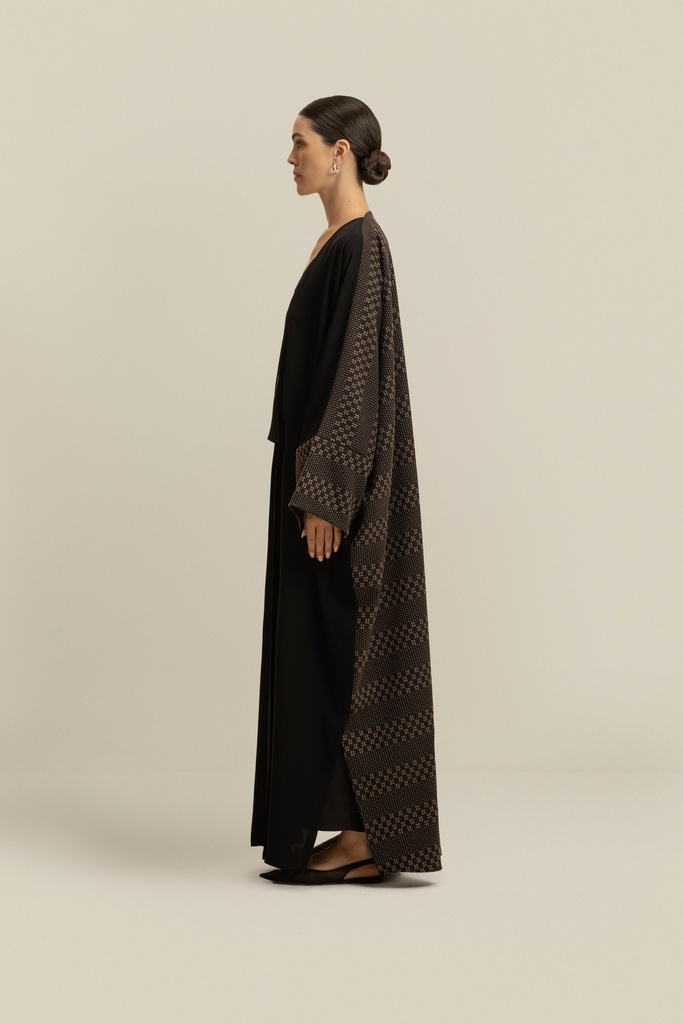Weightless Brown Back