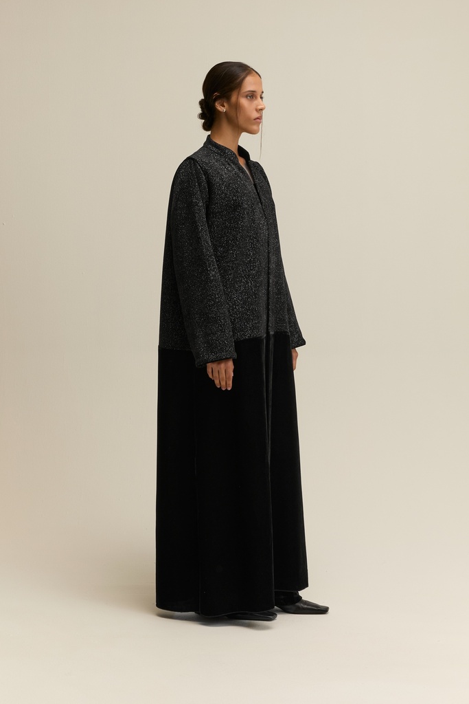 Lustre Black