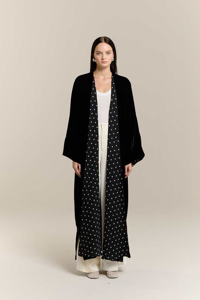 Polka Dots Black